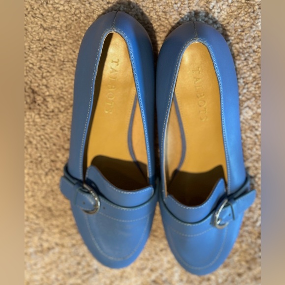 Talbot’s Blue Leather Loafers with Buckle 7.5M - Picture 3 of 9